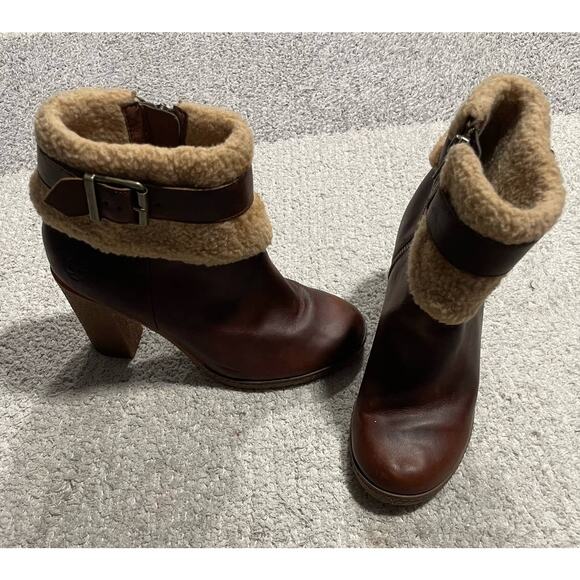 Timberland Ortholite Faux Shearling Leather Heeled Boots Womens Size 7.5 Brown - Picture 1 of 14